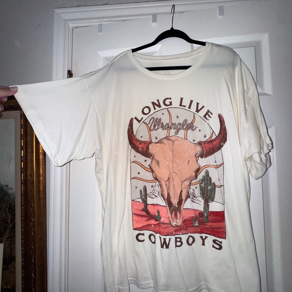 Wrangler Cream T-Shirt with Graphic Design
